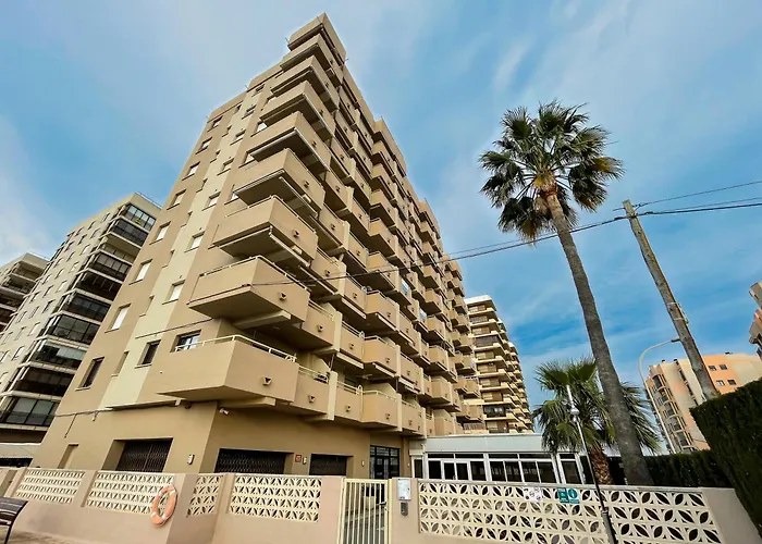 Riviera 3000